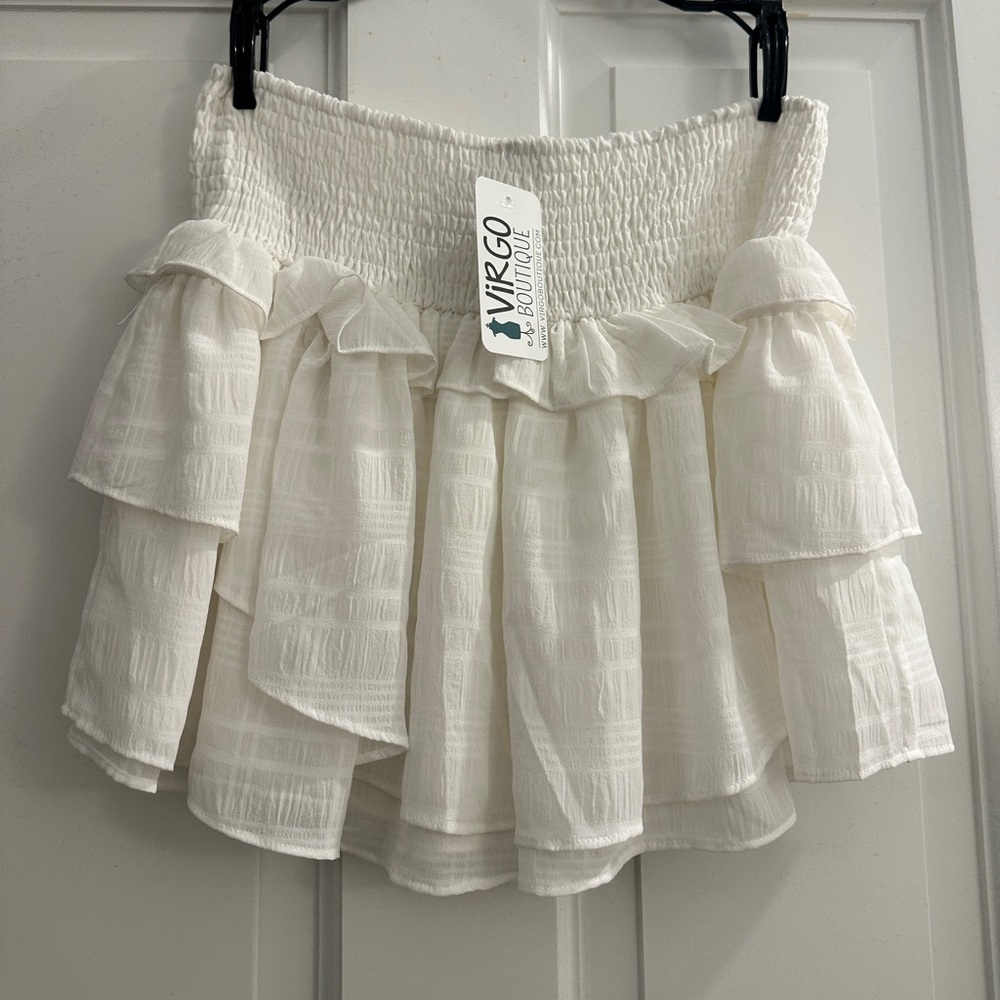 NWT DO+BE White Skirt